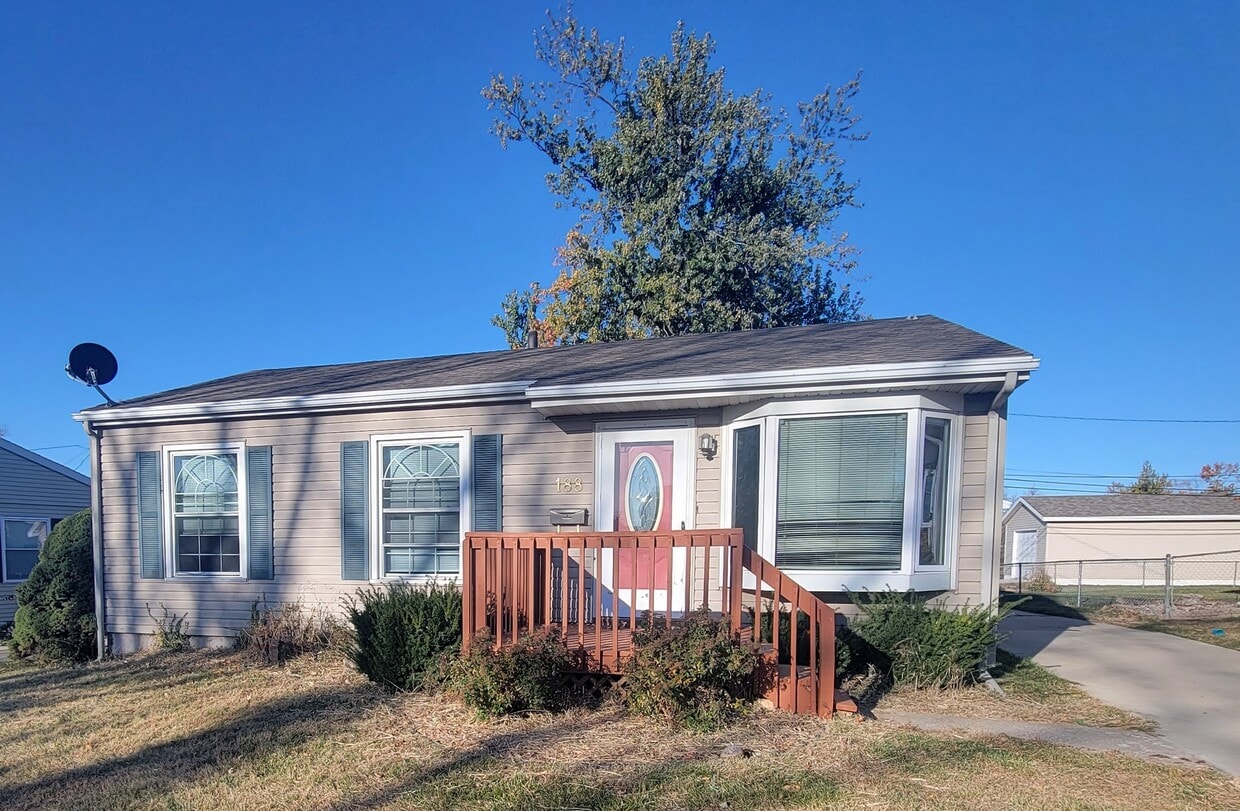 188 Day St NW, Cedar Rapids, IA 52405 House Rental in Cedar Rapids