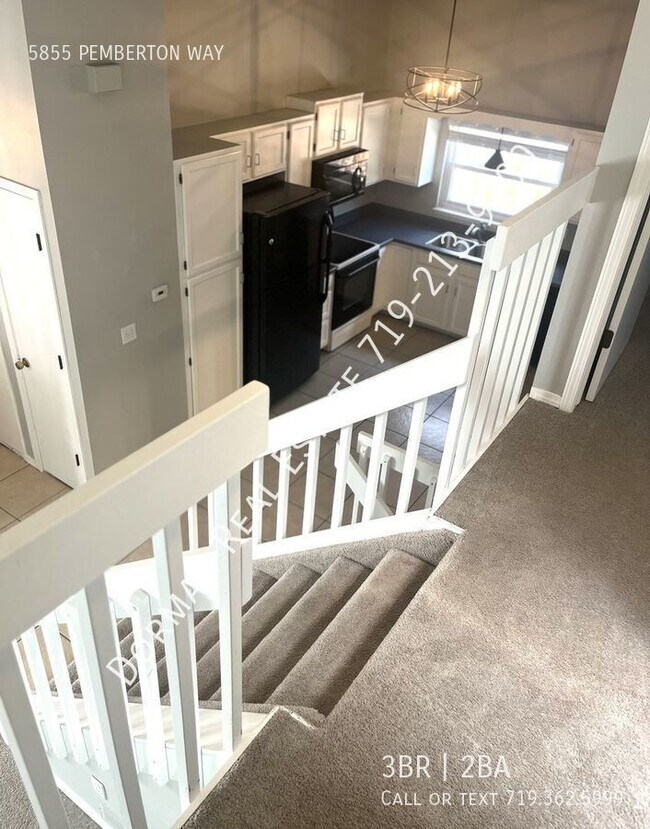Building Photo - 3 Bedroom Home!