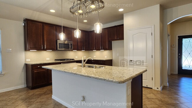 Building Photo - 117 Pleasant Hill Ln