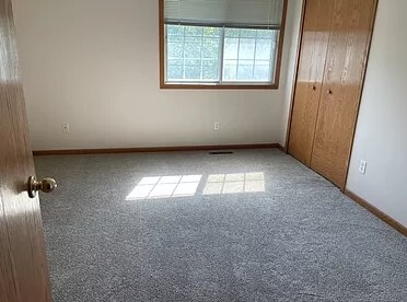 Master Bedroom w/ large walk-in closet - 14196 Plymouth Ave