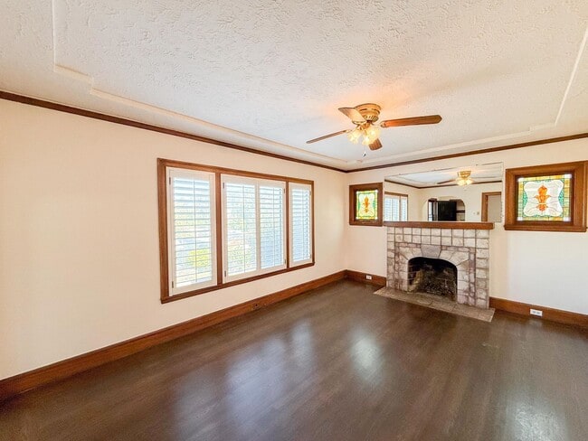 Building Photo - Detached Single Family Home in Peidmont Ne...