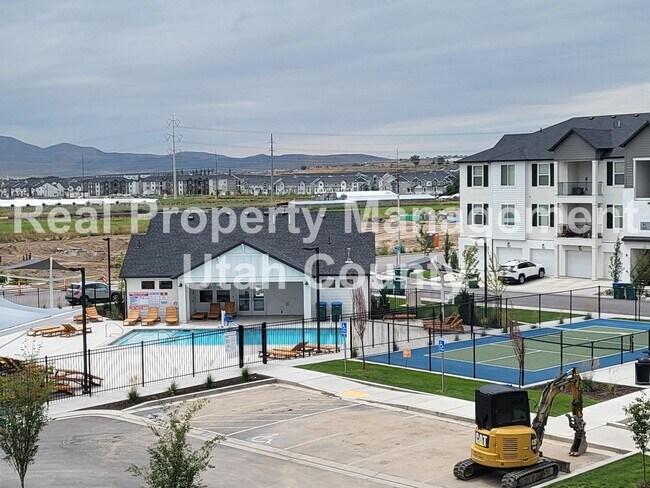 Foto del edificio - Small Pet Friendly Lehi Condo