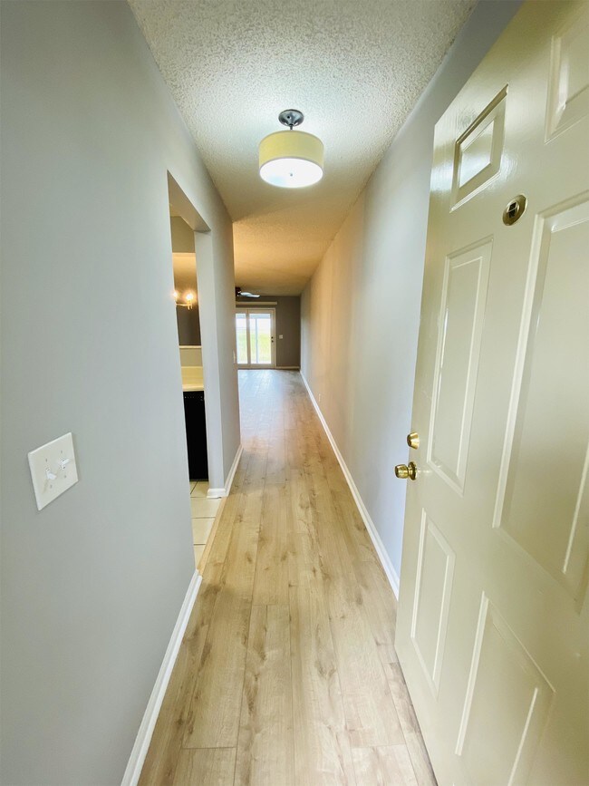 Foto del edificio - 103 Bull River Bluff Dr
