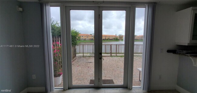 Foto del edificio - 2 br, 2 bath House - 15286 SW 30th Ter # 0