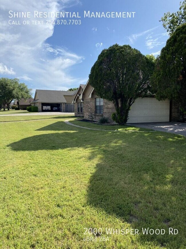 Foto del edificio - 2000 Whisper Wood Rd