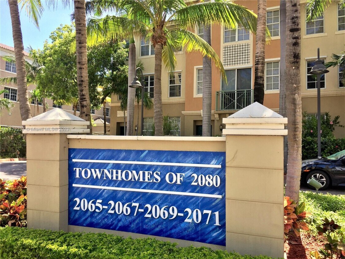 2069 S Ocean Dr, Hallandale Beach, FL 33009 Townhome Rentals in