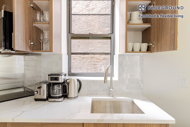 Foto del edificio - 188 6th Ave