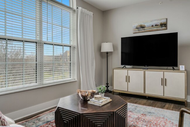 Foto del edificio - 65 S Washington Ave