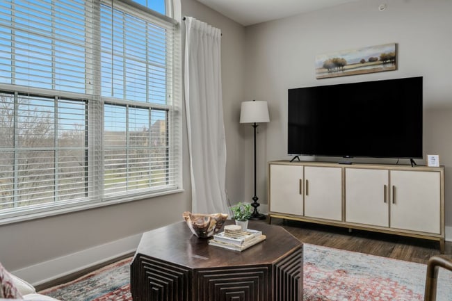 Building Photo - 65 S Washington Ave