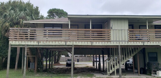 Unit 2 - 7519 Sunset Ave