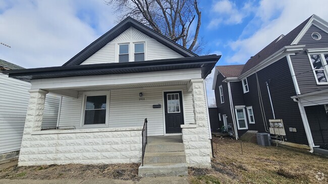 Building Photo - 1911 S Preston St