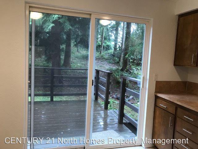 Building Photo - 2 br, 1.5 bath House - 12324 51st Ave SE #A