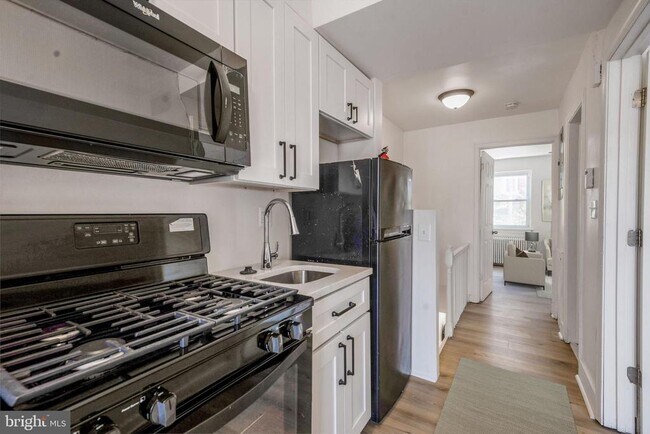 Foto del edificio - 2538 9th St NW