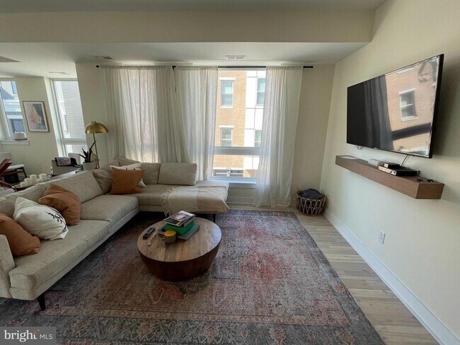 Foto del edificio - 2547 Grays Ferry Ave