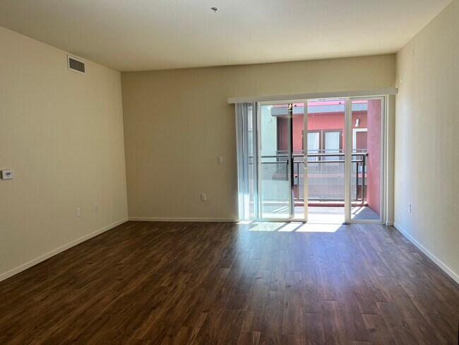 Building Photo - 512 El Cerrito Plz