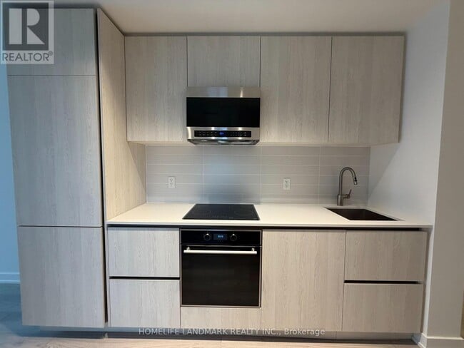 Building Photo - 110 Broadway Ave