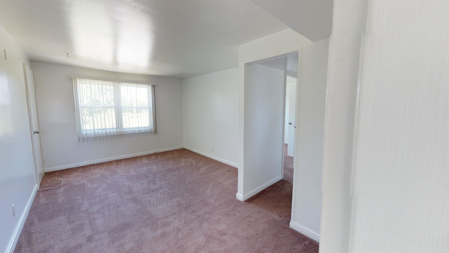 Living Room - BryerWood Apartments