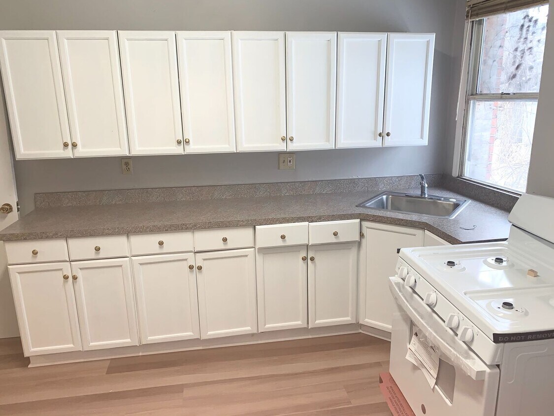 3 Bed 1 Bath Home in the Marshall-Shadelan... - 3 Bed 1 Bath Home in the Marshall-Shadelan...