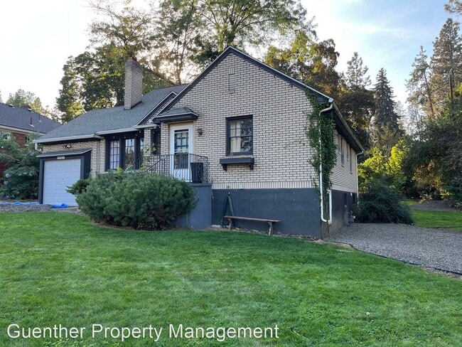 Building Photo - 3 br, 2 bath House - 1422 S Perry St.