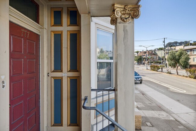 Building Photo - OPEN HOUSE:Tuesday(10/15) 6pm-6:30pm  Spac...