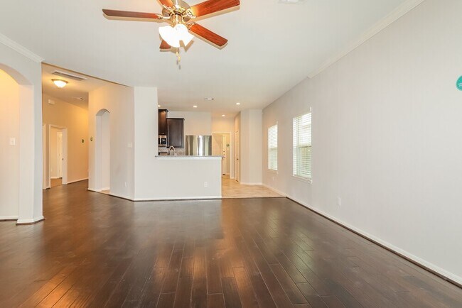 Building Photo - 23006 Silver Linden Ct