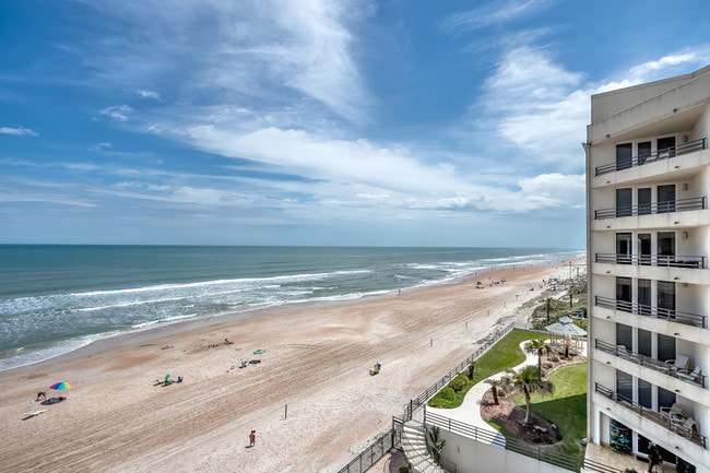 Foto del edificio - 395 S Atlantic Ave