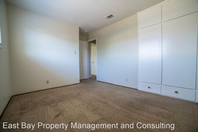 Building Photo - 4 br, 2 bath House - 3129 Knights Bridge Rd.