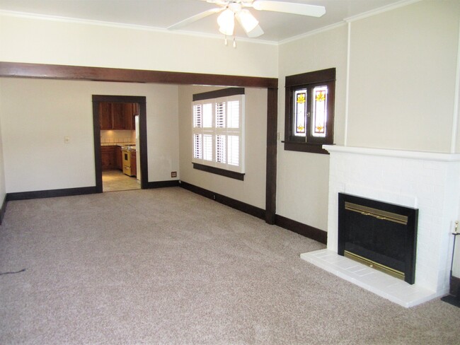 Foto del edificio - 356 N Cleveland St