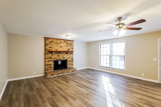 Foto del edificio - 104 Eldorado Ct