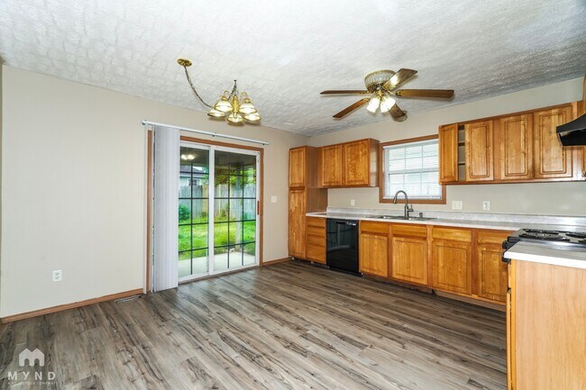Foto del edificio - 410 W White Ash St