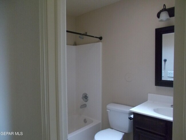 Foto del edificio - 749 Desert Sage Dr