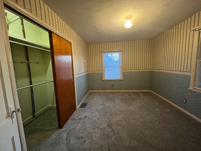 Foto del edificio - Nice 3 Bedroom Home Available in New Paris