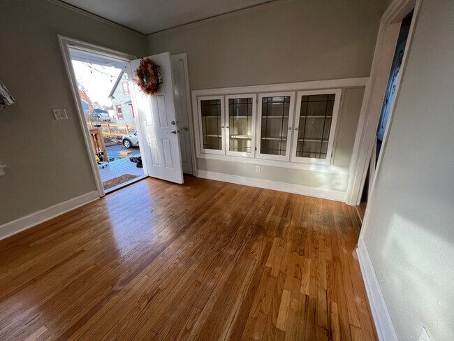 Building Photo - 2115 Wetmore Ave