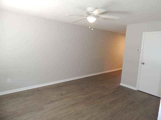 Foto del edificio - 515 N Walnut St