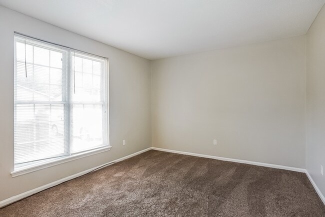 Foto del edificio - 3 Bedroom Brick Home