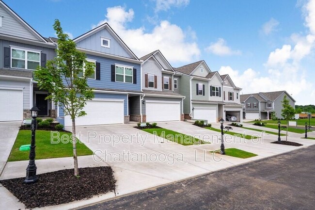 Photo - 5149 Hornbeam Dr House