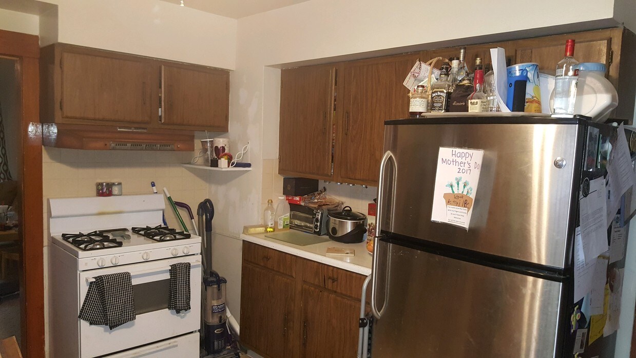 Foto principal - 752 Belmont Ave