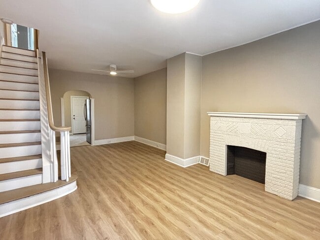 Photo - Beautiful rehabbed 3 bedroom Grays Ferry House