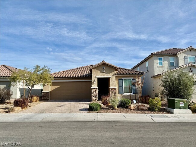 Foto del edificio - 1618 Deep Valley Ave