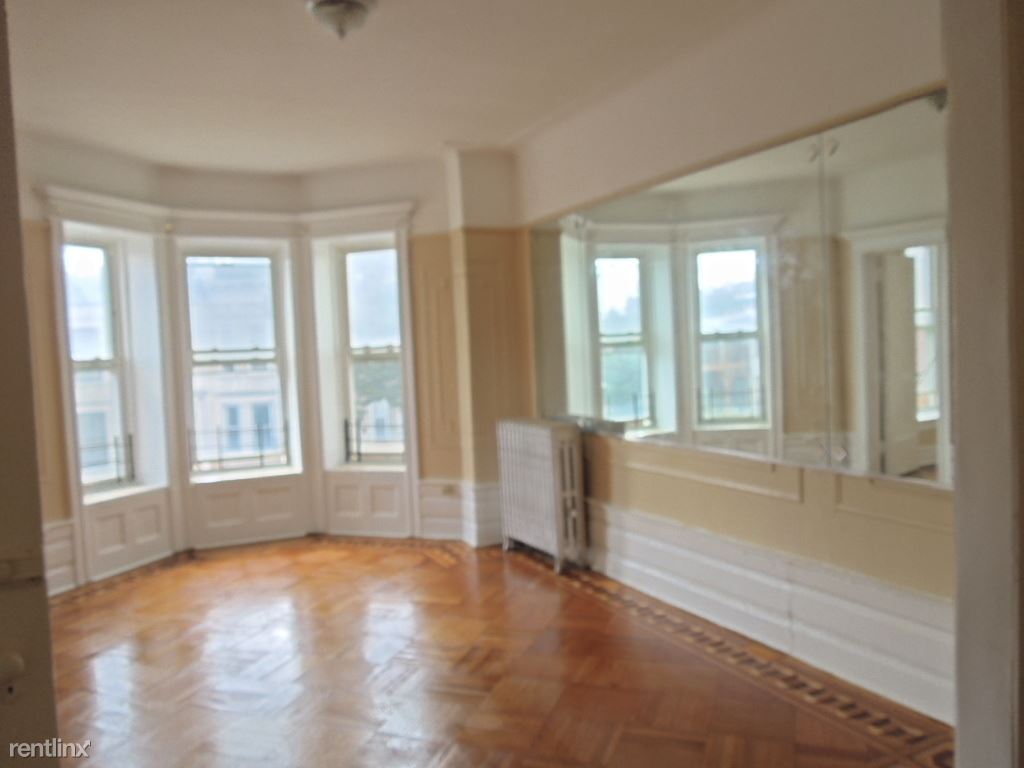 Primary Photo - 1211 Carroll St