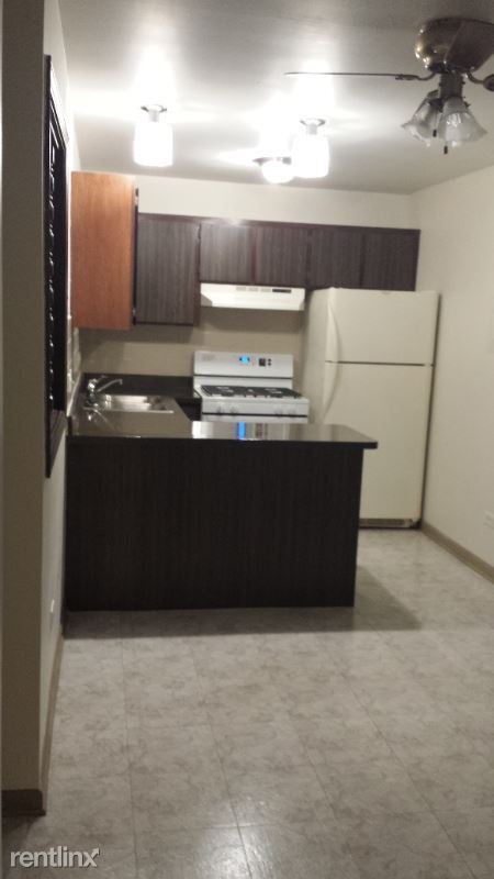 Building Photo - 2 br, 1 bath Apartment - 5632 W 105th Street