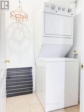 Building Photo - 88 Grandview Way