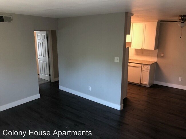 Building Photo - 915 Johnfer Way