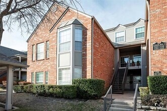 Building Photo - 12660 Hillcrest Rd
