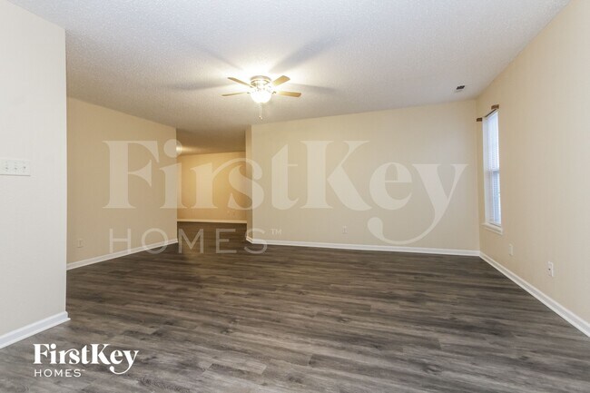 Foto del edificio - 5805 Dollar Forge Dr