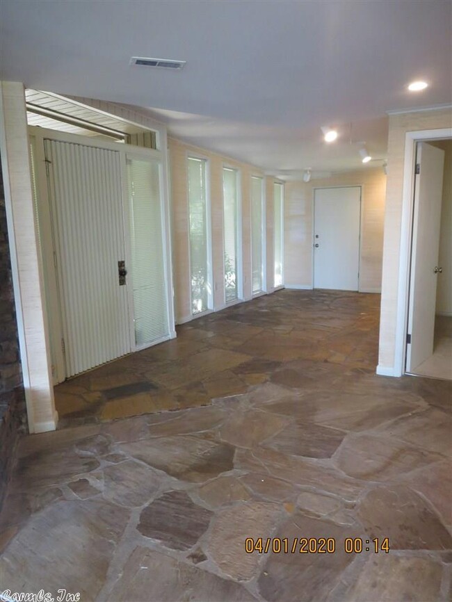 Foto del edificio - 4 River Mountain Rd