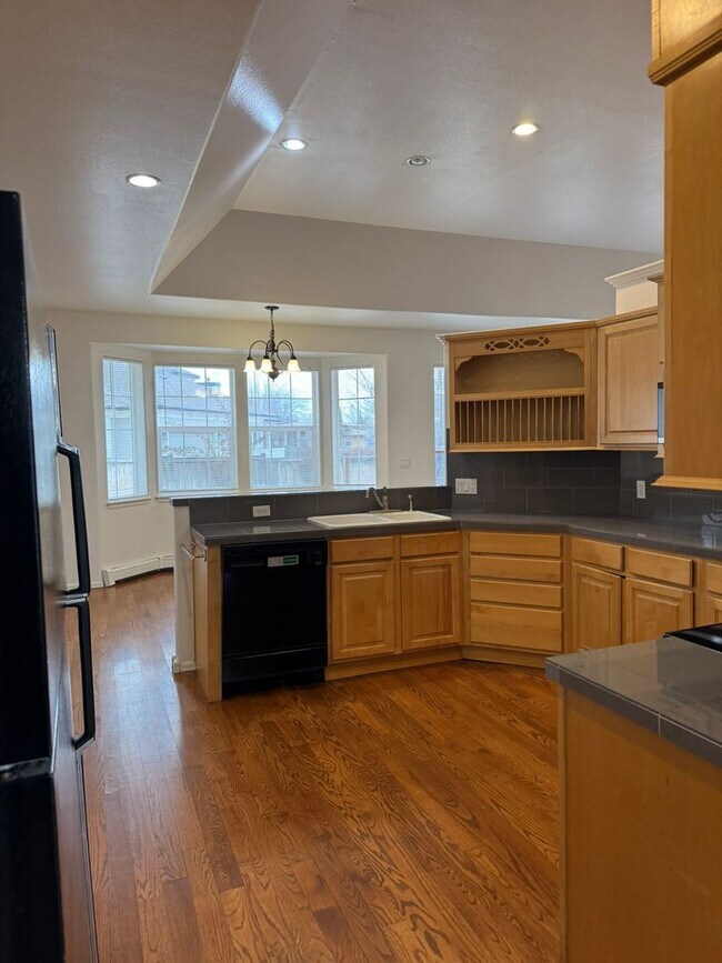 Foto del edificio - Spacious Single-Level Home in the Redlands w/ Private Yard & Thoughtful Layout!!!