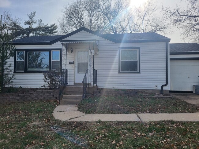 Building Photo - 1136 Grenshaw Dr