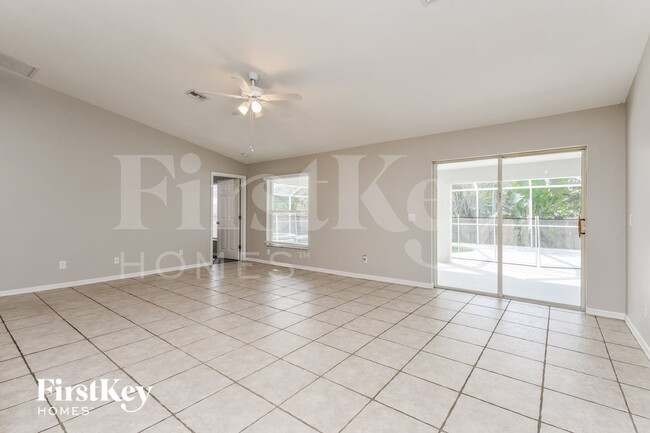 Foto del edificio - 120 SE 46th St