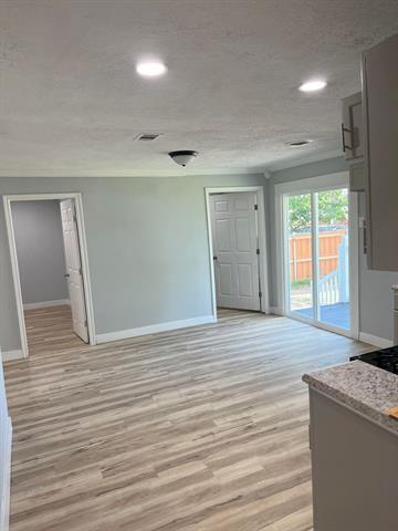 Foto del edificio - 1721 Rosemont St